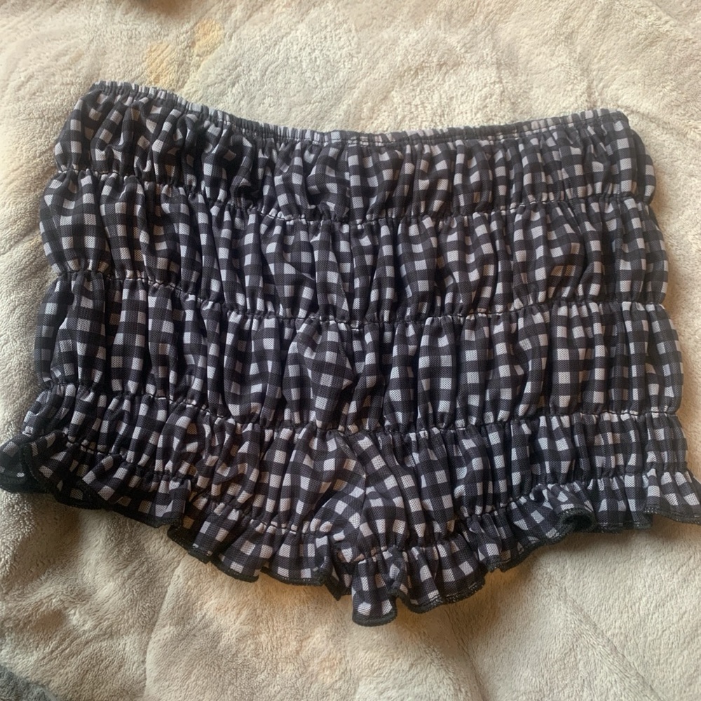 Bear Dance Black and White Shorts